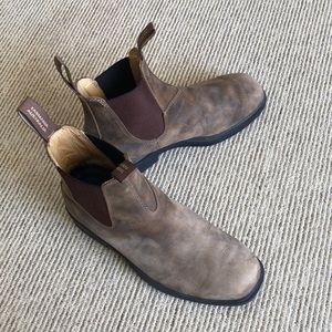 Blundstone chisel toe